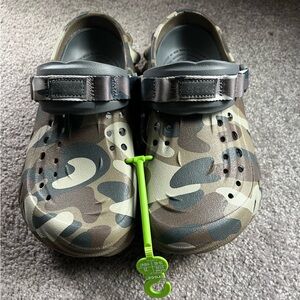 Crocs echo clogs